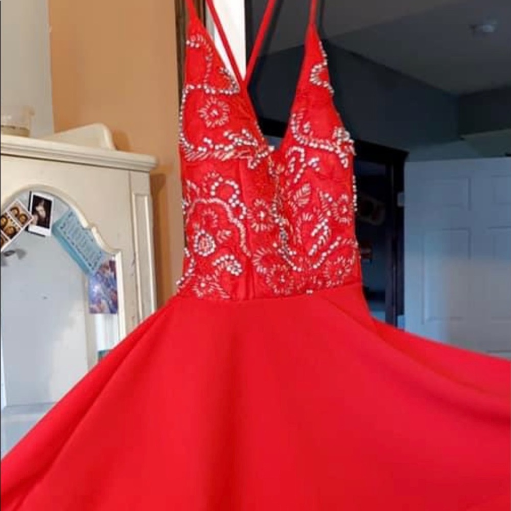 Size Small, Only Wore Once For 2 Hours Has Corset… - image 1